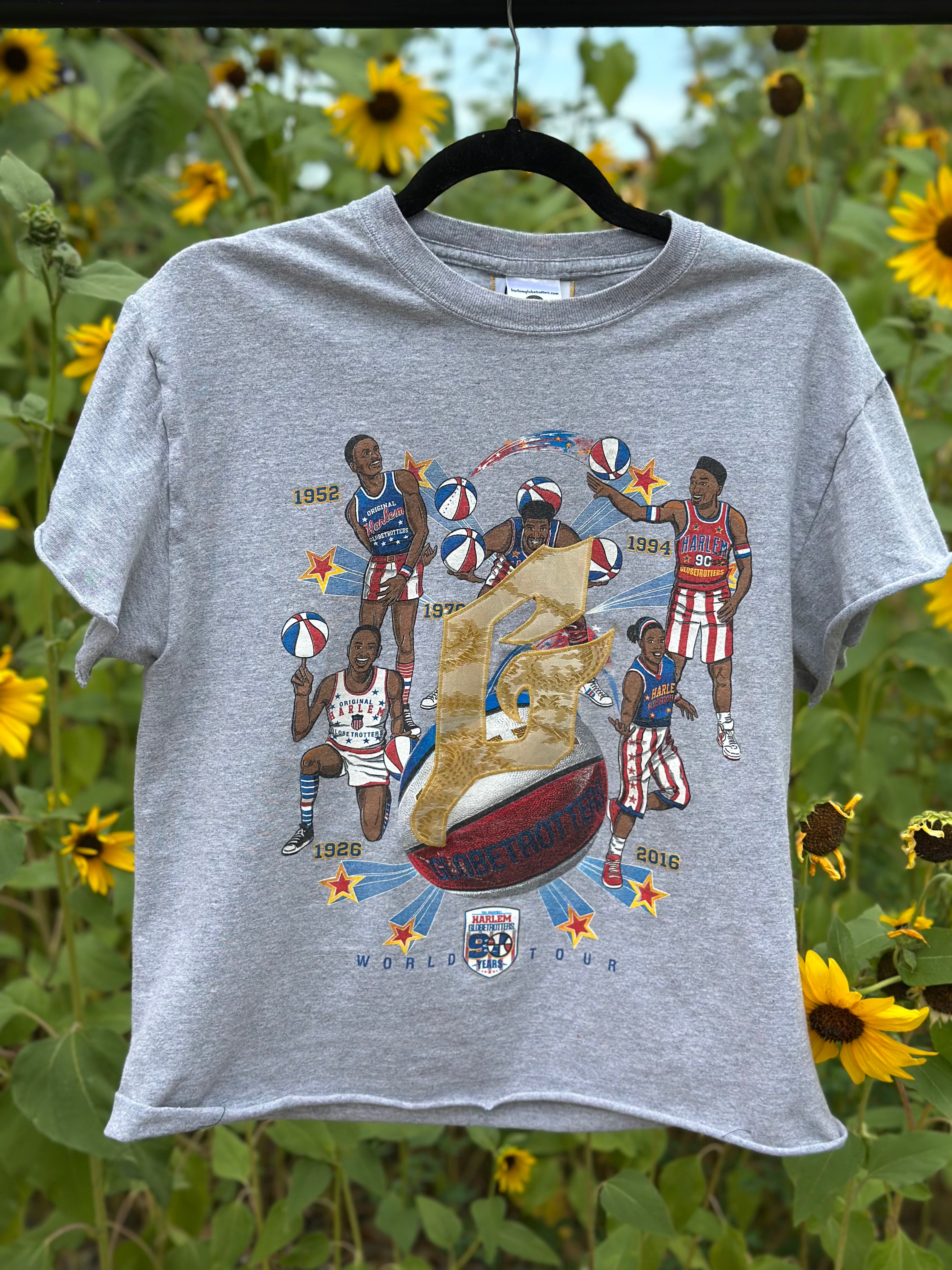 GLOBETROTTERS tshirt