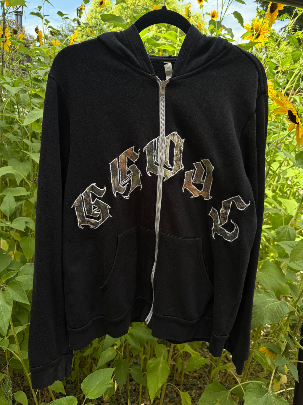 real tree black jacket