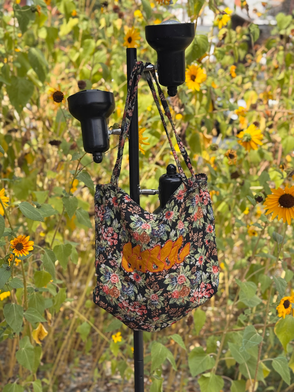FLORAL PURSE